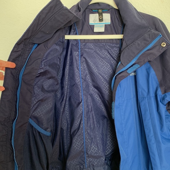 Blue COLUMBIA waterproof jacket size M - Picture 7 of 10